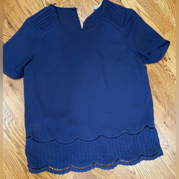 Daniel Rainn Navy Blouse Size Small - Picture 5 of 5